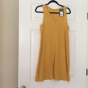 New yellow dress